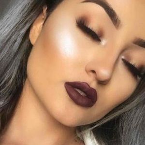 Anastasia Liquid Lipstick Trust Issues